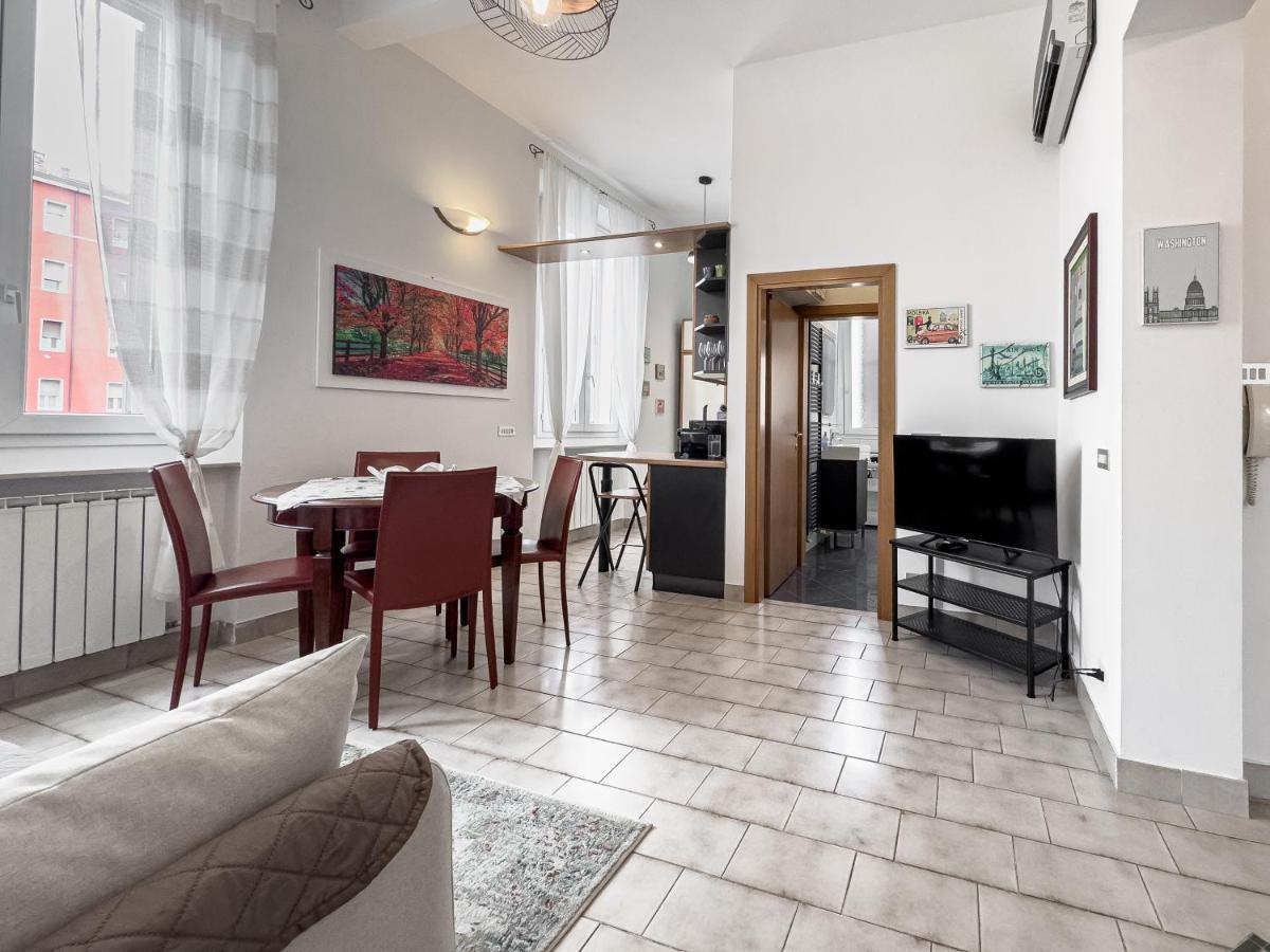 Realkasa Carracci Apartment Bologna Esterno foto