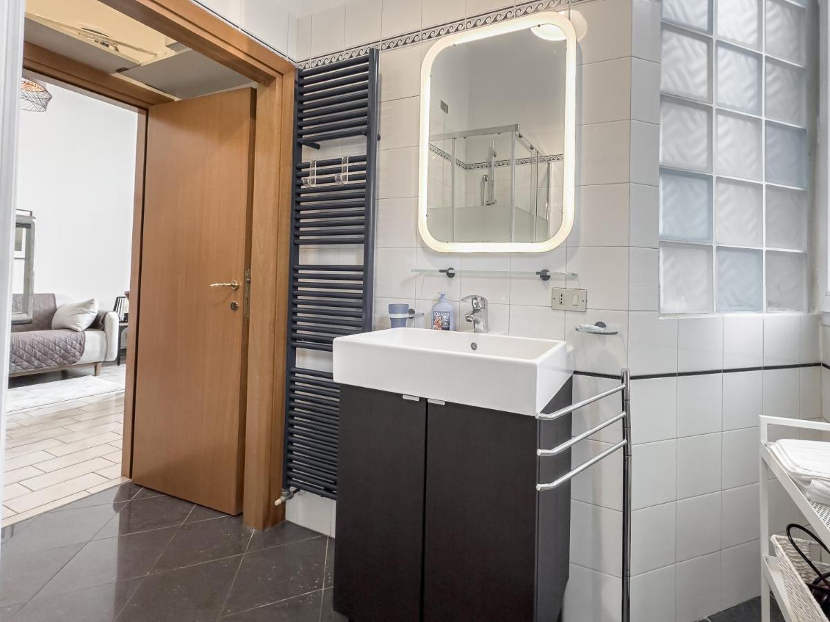 Realkasa Carracci Apartment Bologna Esterno foto